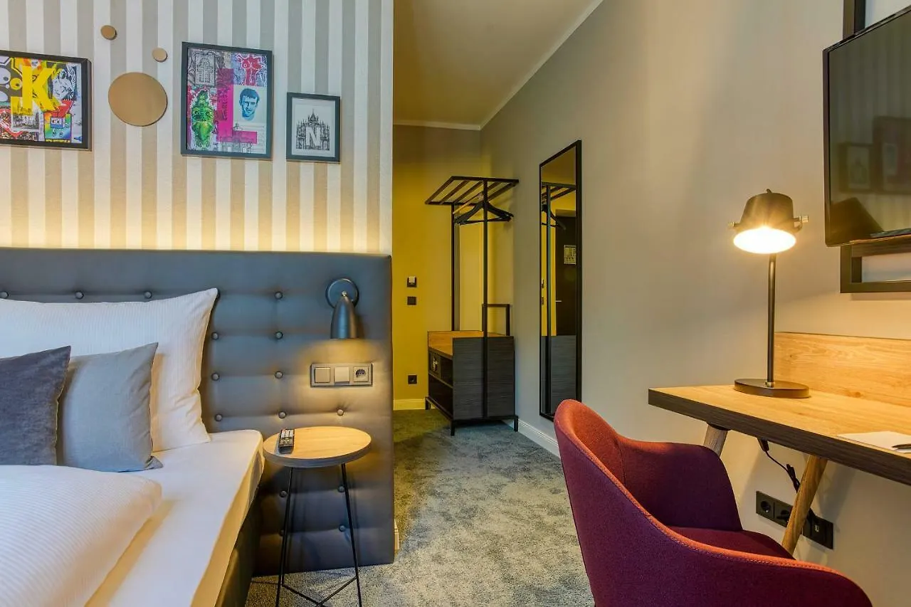 Boutique Hotel 026 Koeln St. Michael 3*, Cologne